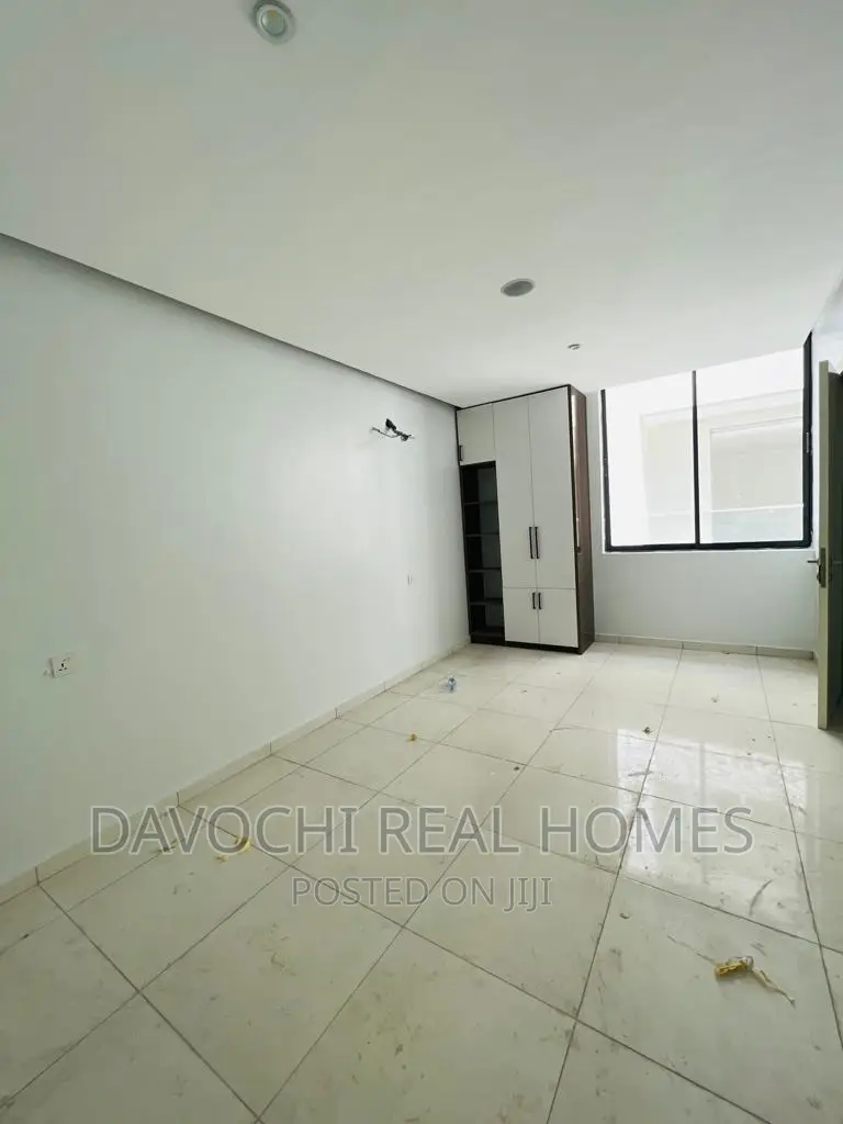 Furnished 4bdrm Duplex in Ikate Lekki for sale