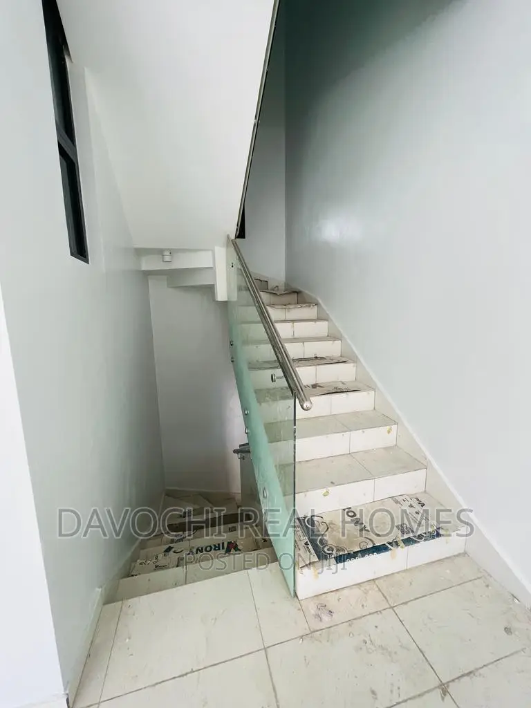 Furnished 4bdrm Duplex in Ikate Lekki for sale