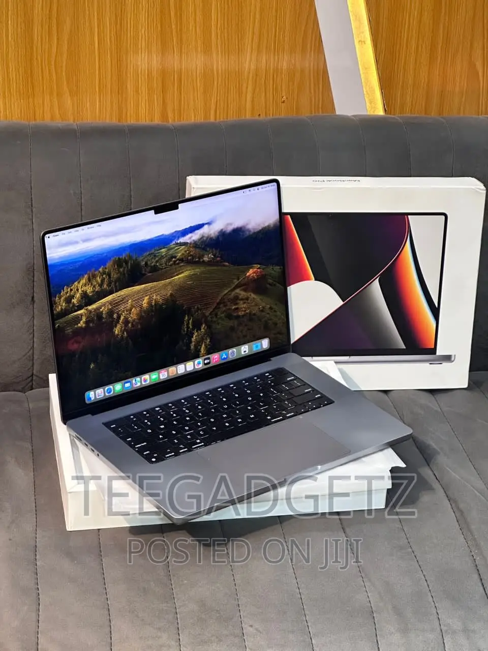 Laptop Apple MacBook Pro 2021 M1 16GB Apple M1 SSD 512GB