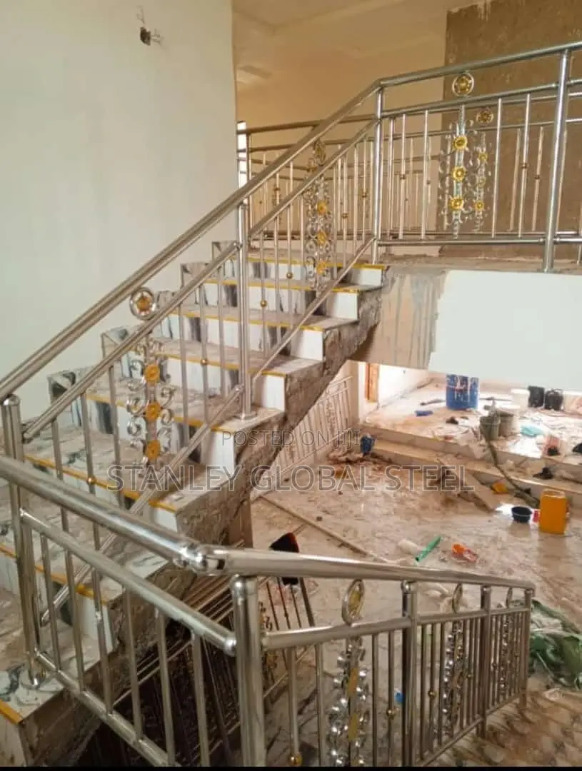 Staircase Rails Big Designs