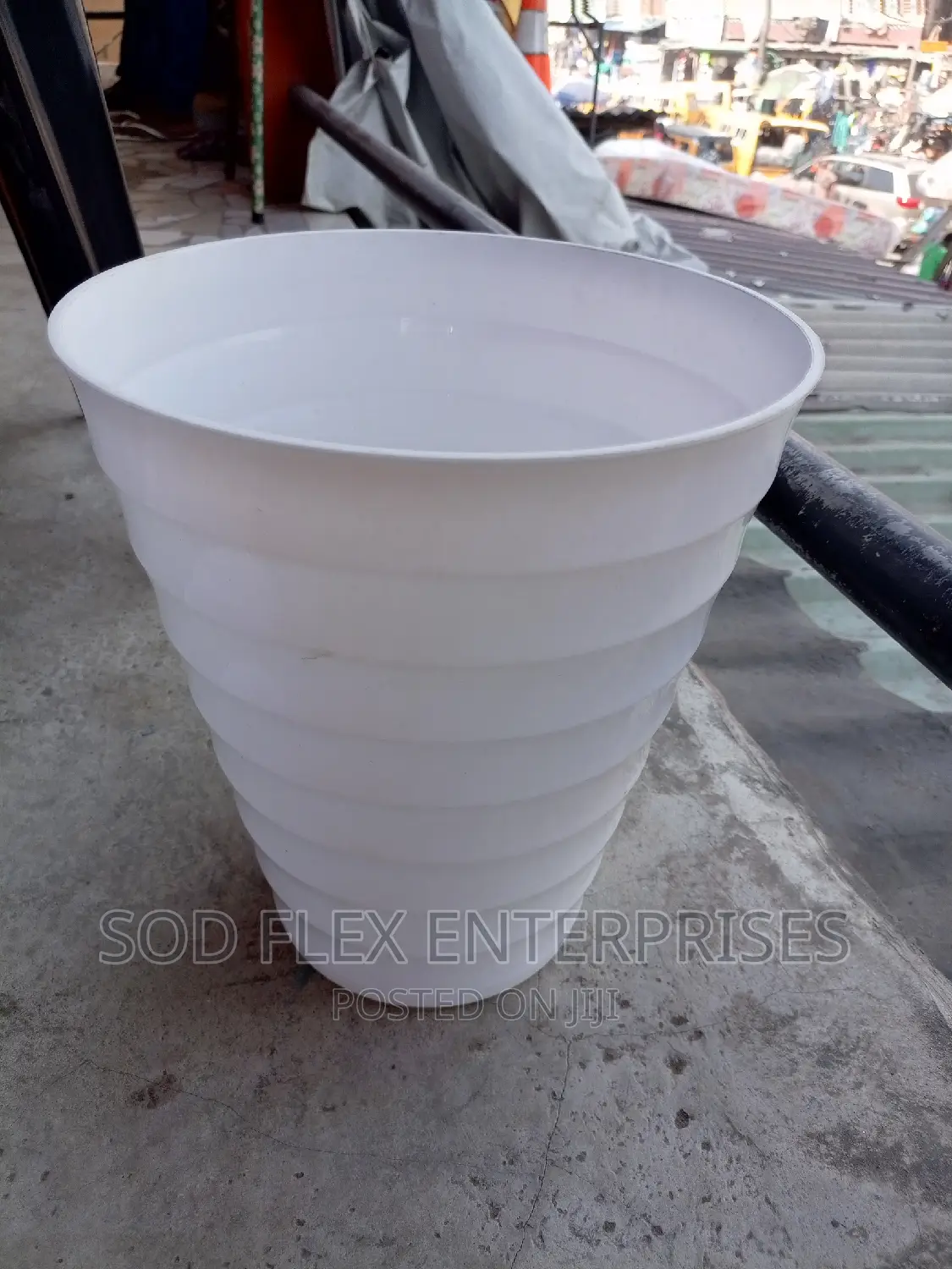 Portable Imported White Pot
