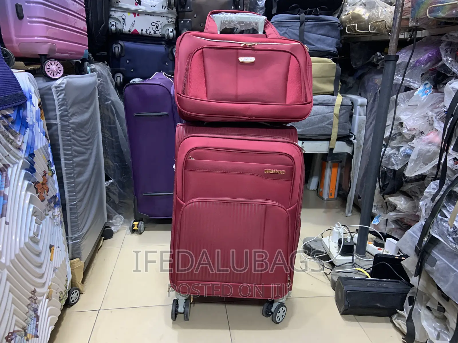 Small Size Quality Swiss Polo Travel Luggage With Kit