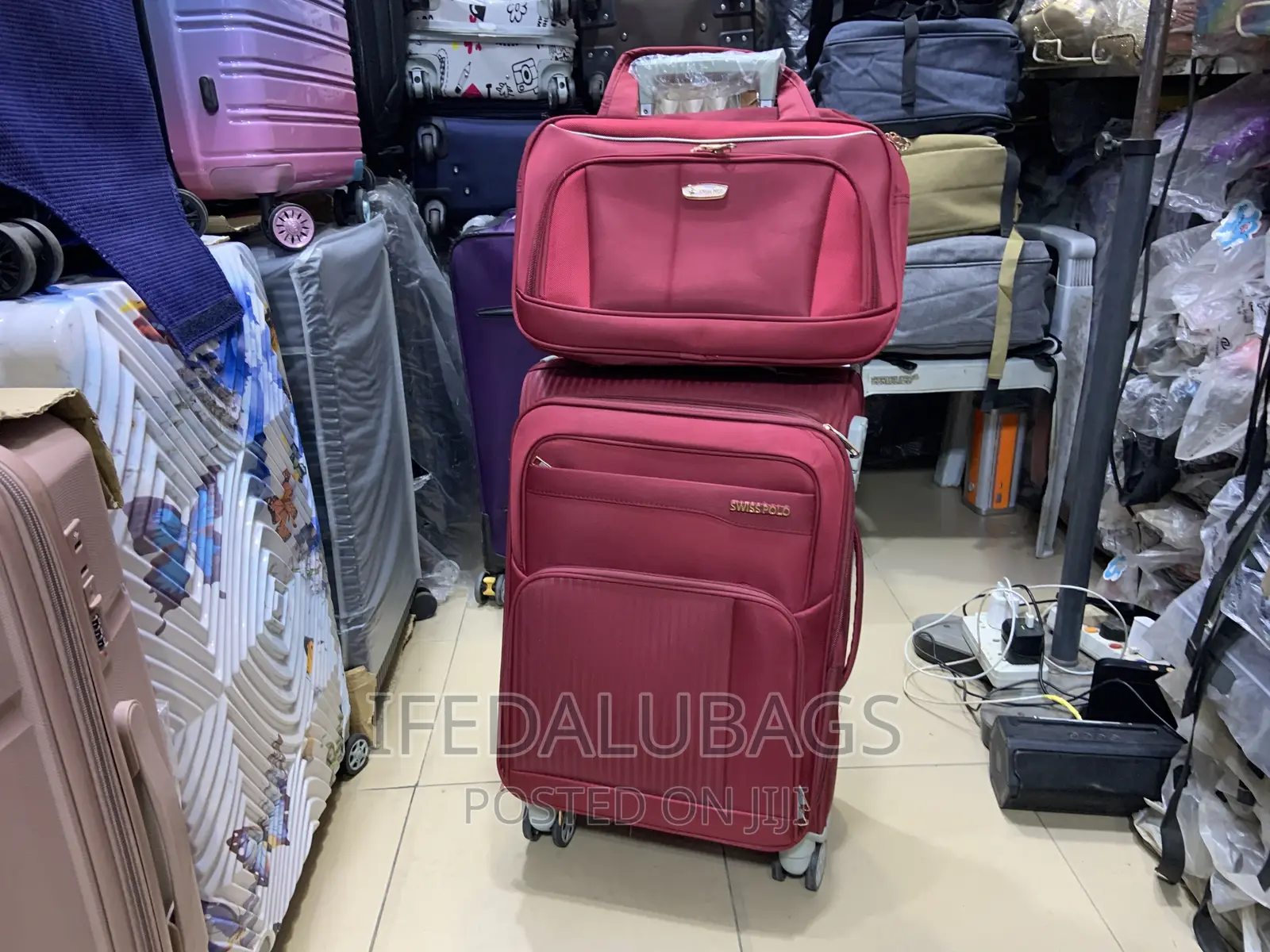 Small Size Quality Swiss Polo Travel Luggage With Kit