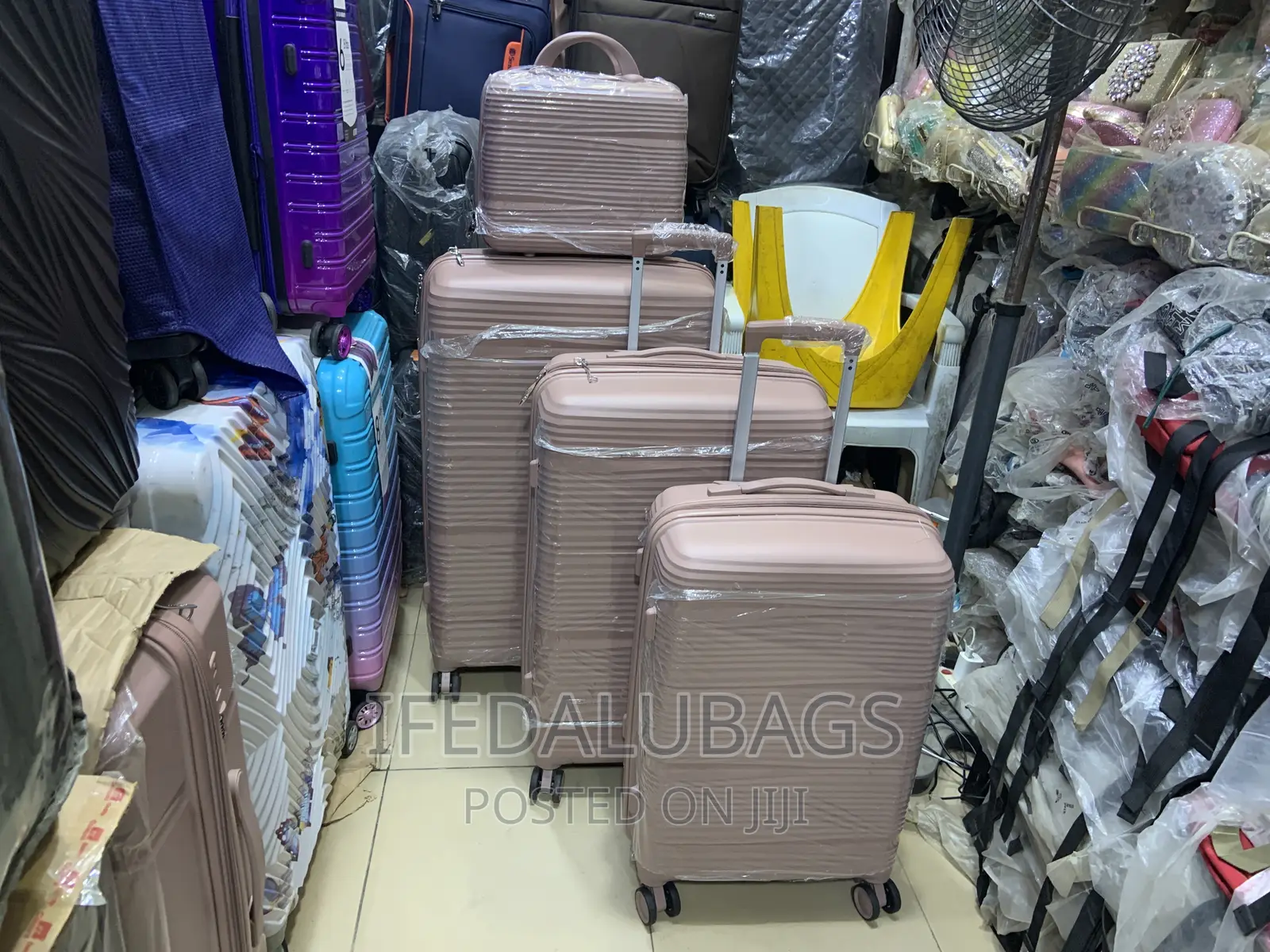 Set of Quality Unbreakable Good Pathner Travel Luggage