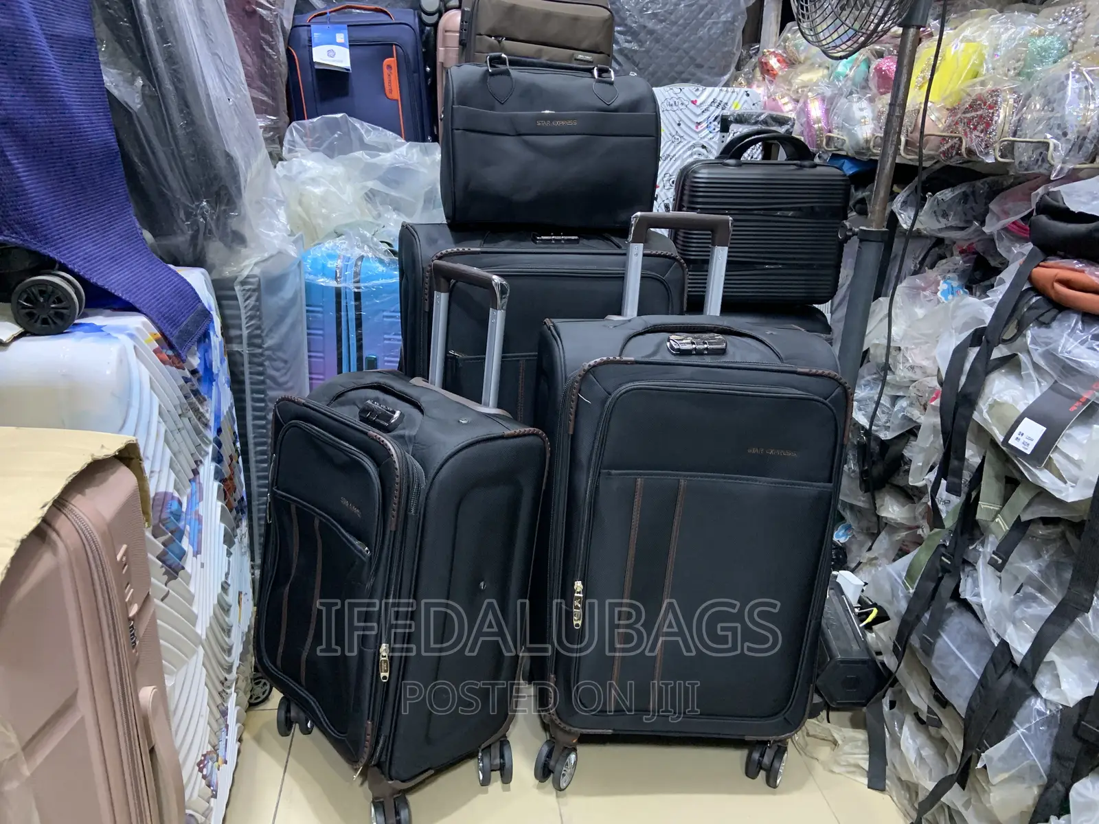 Set of Quality Good Pathner Luggage With Detachable Tyre
