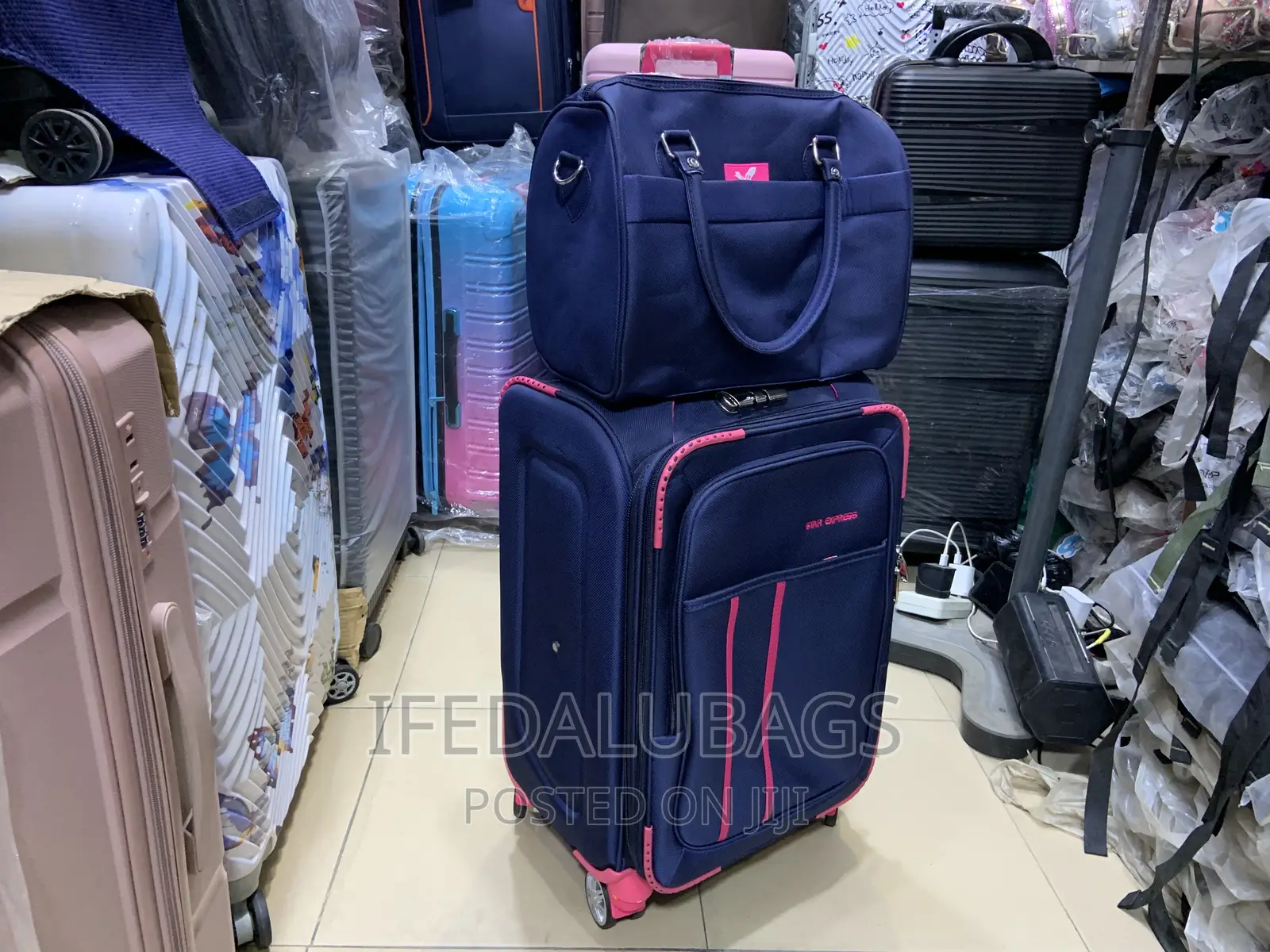 Small Size Quality Travel Luggage With Kits