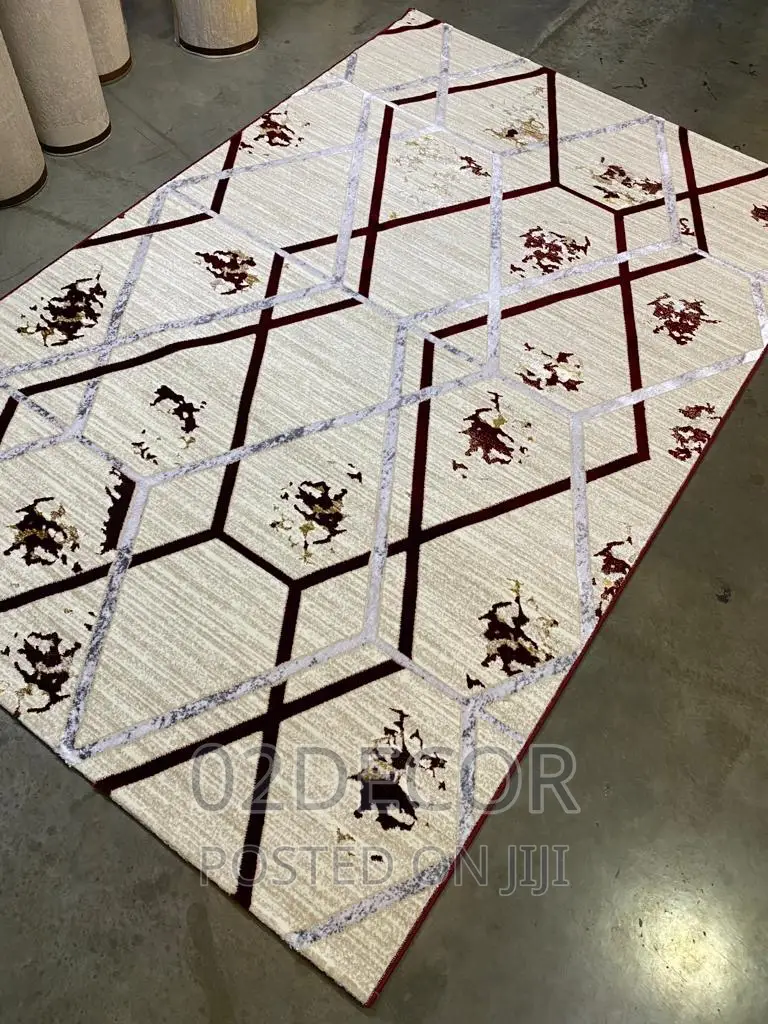 Floral Design Rug (5/7 and 7/10)