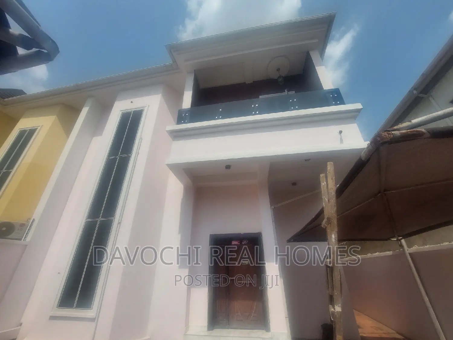 Newly Refurbished 4bedrooms Semi Detached Duplex With BQ
