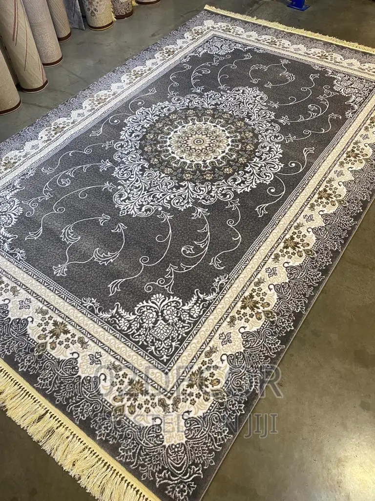 Lates Arabian Rugs 5/7 And 7/10