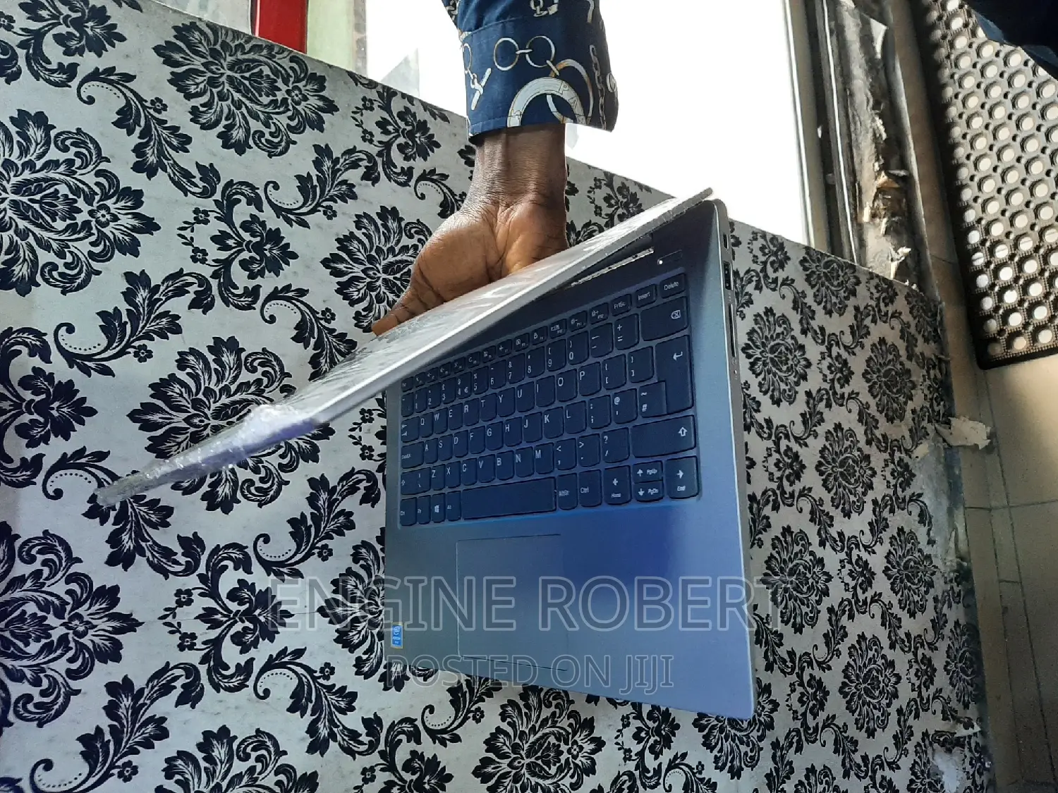 Laptop Lenovo IdeaPad 330S 40GB Intel SSD 128GB