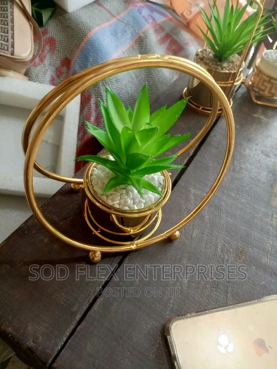 Happy Home Beautiful Table and Tv Decoration Flower