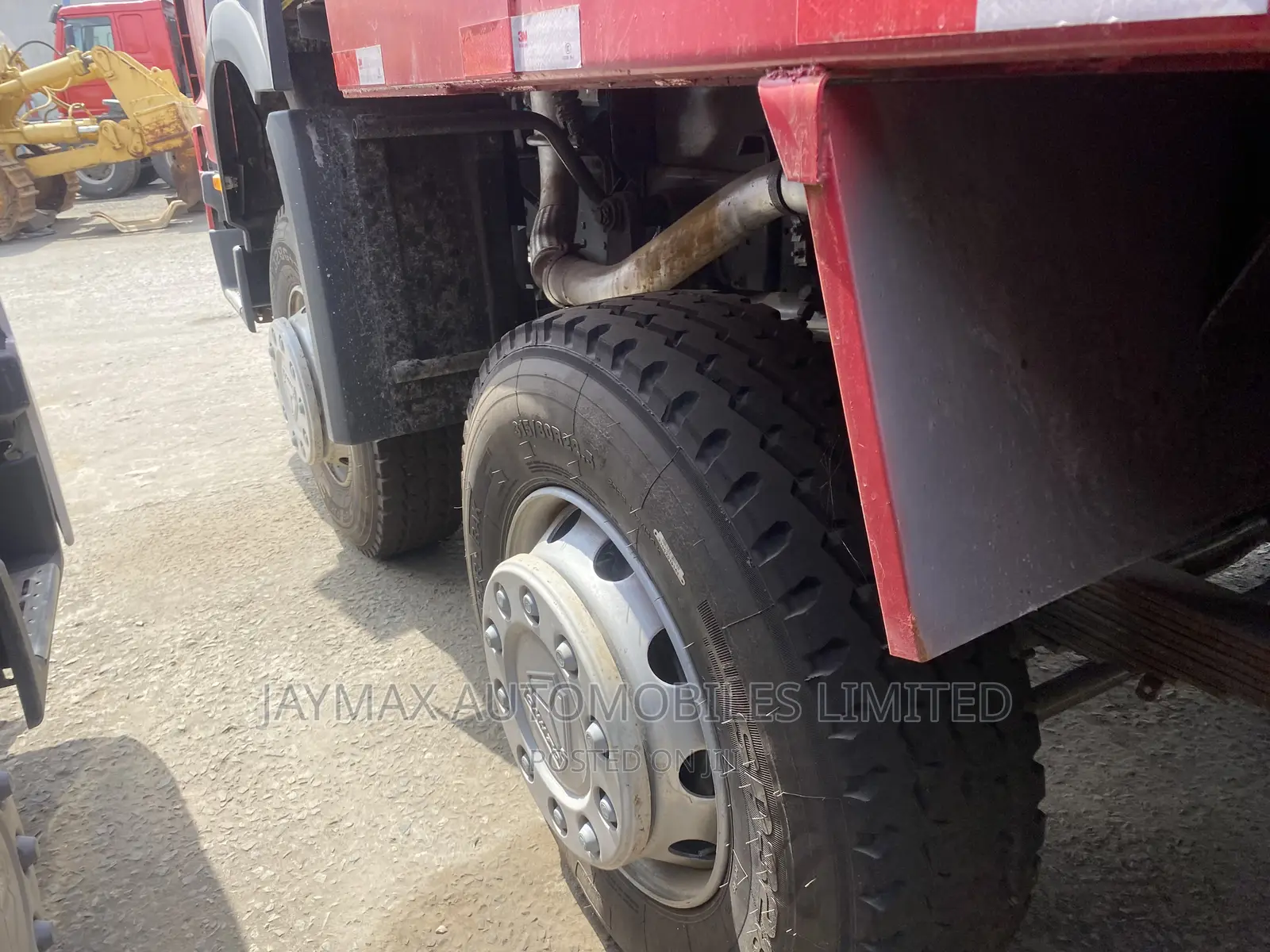 Howo 371 Tipper With 12 Tyres