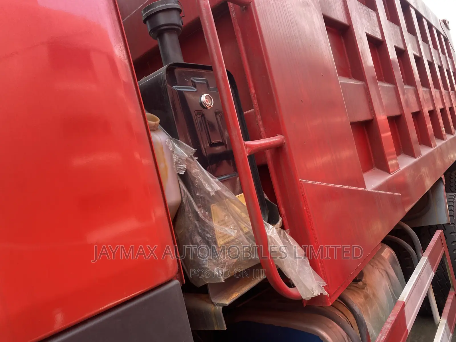 Howo 371 10tyres Red