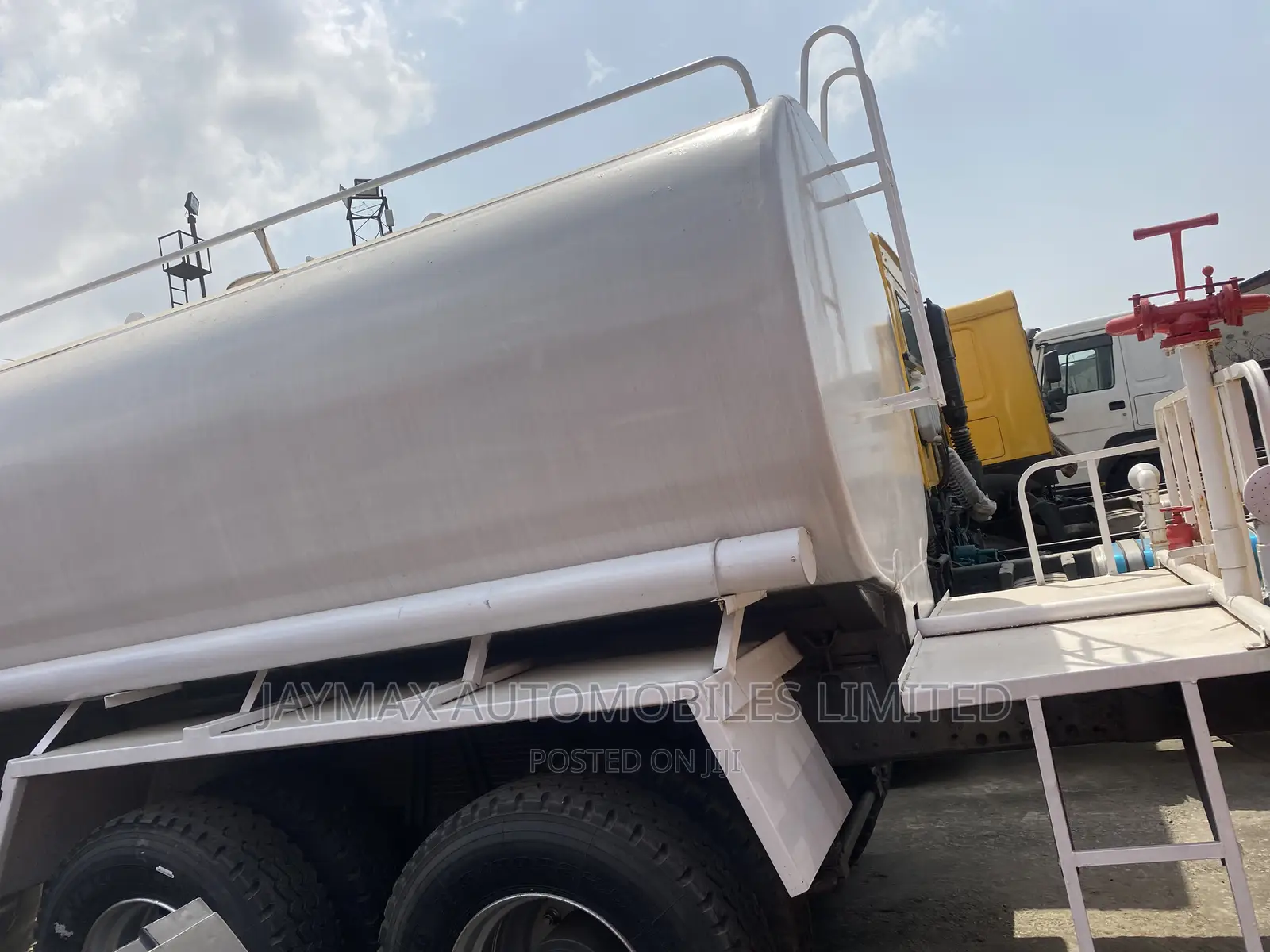 Howo Water Tanker