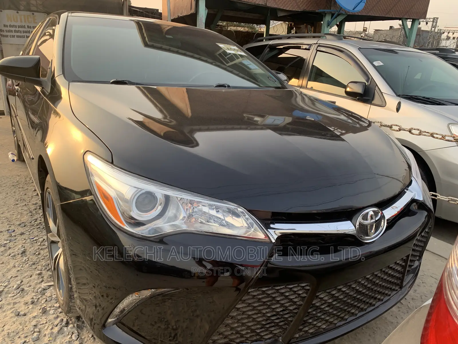 Toyota Camry 2016 Black