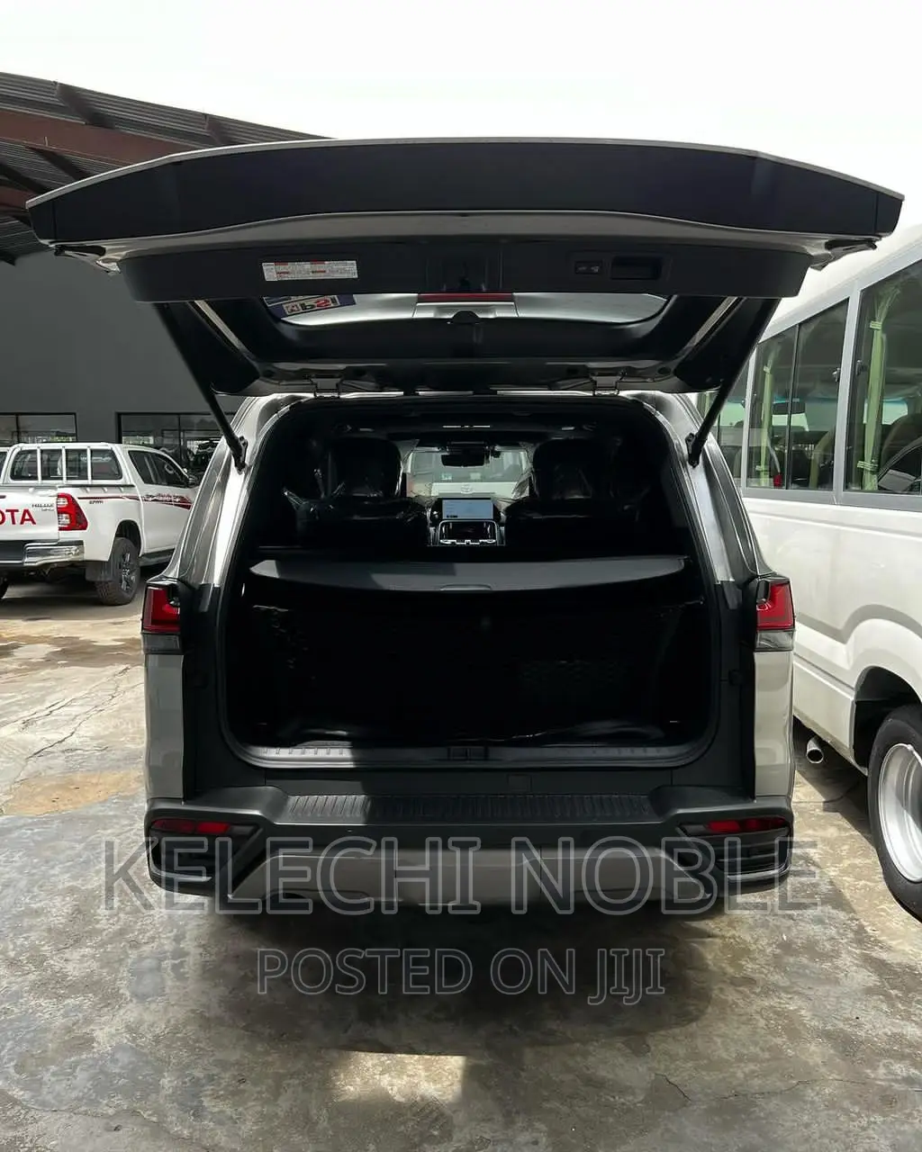 New Lexus LX 2023 Silver