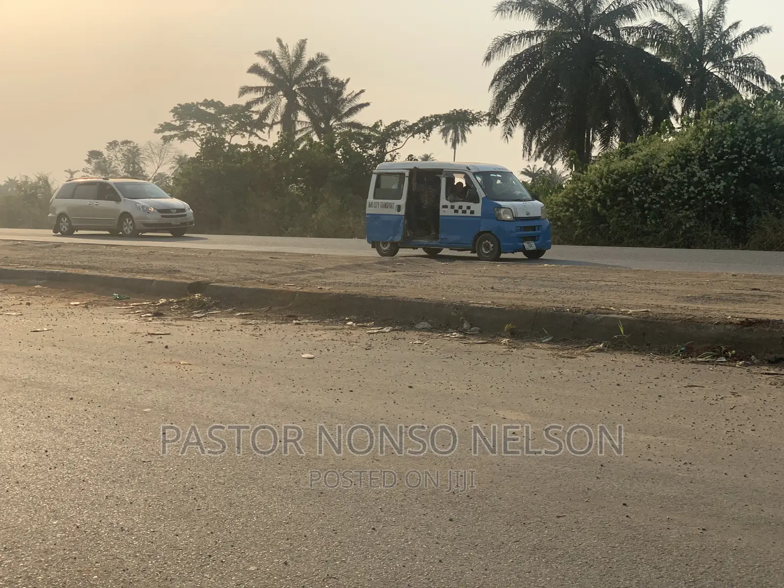 82plots of Land, Facing Owerri/Portharcourt Road(Umuapu)