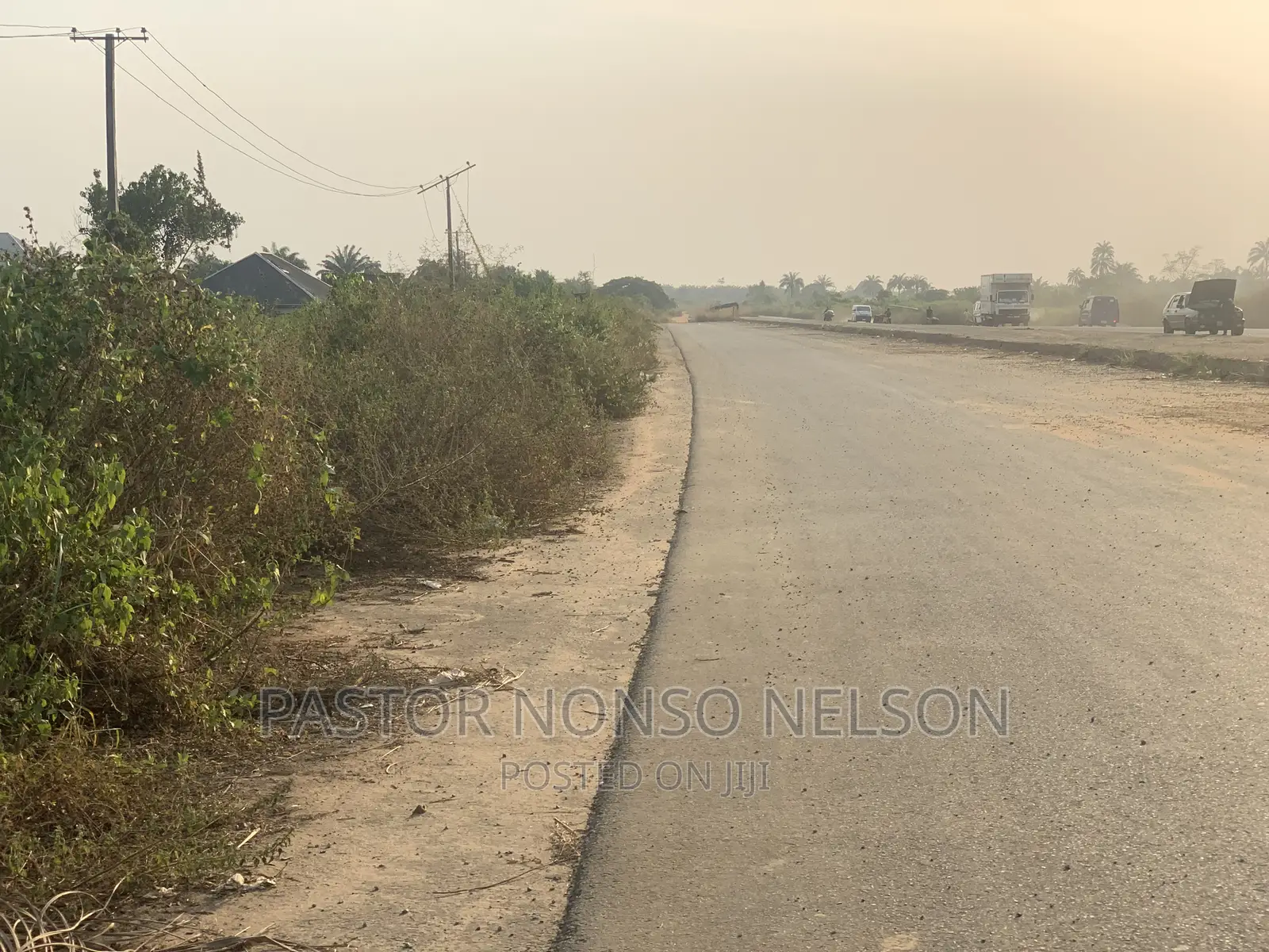 82plots of Land, Facing Owerri/Portharcourt Road(Umuapu)