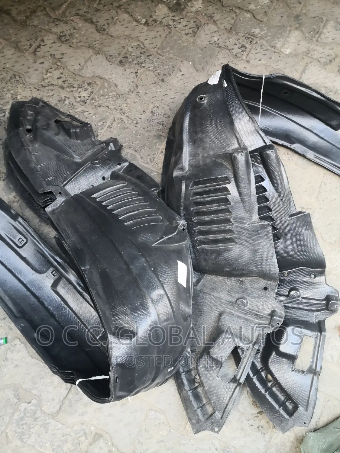 Sand Protector For Toyota Avensis