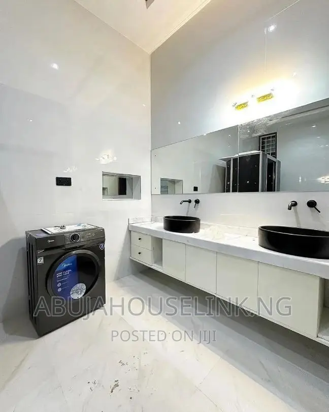 5bdrm Duplex in Apo Resettlement for sale