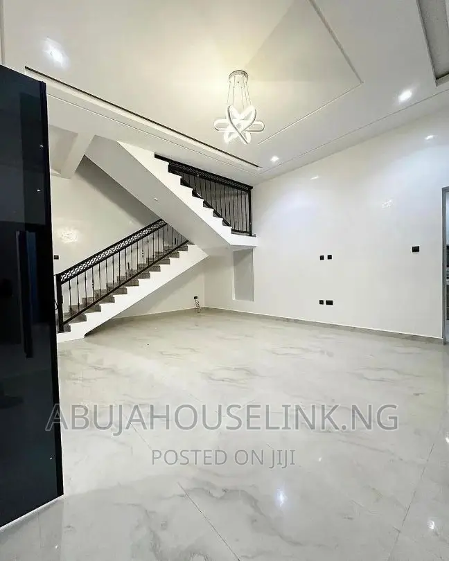 5bdrm Duplex in Apo Resettlement for sale