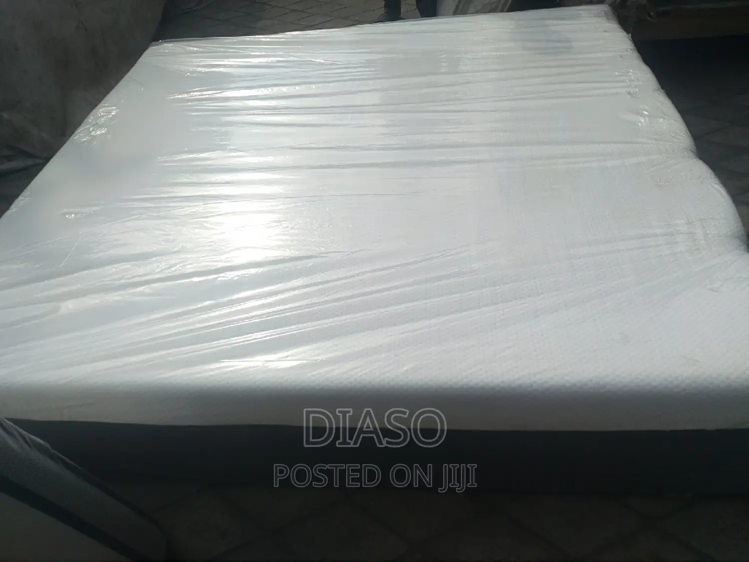 Order for Your Canadian Hybrid Mattress Get 1 Fiber Pillow
