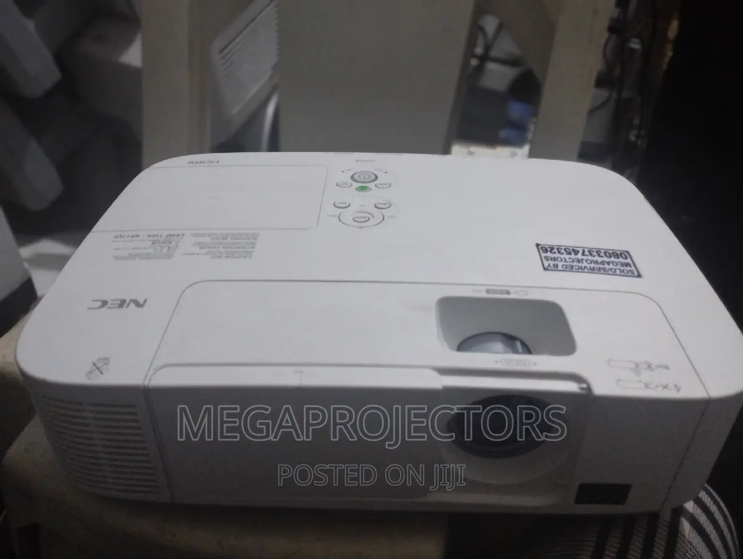 4000 Lumens Nec Projector Promo