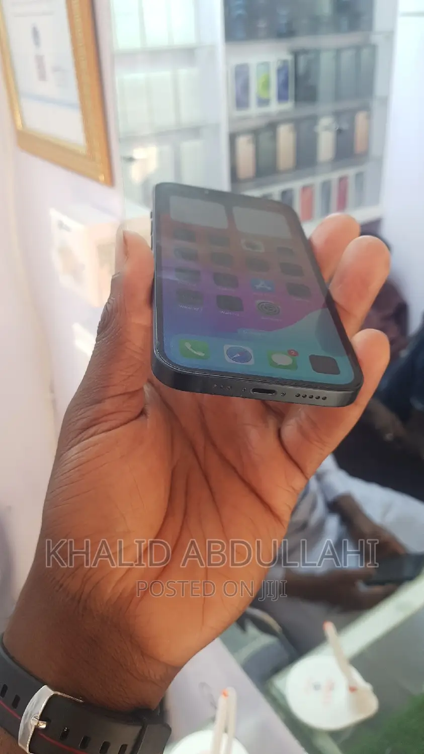 Apple iPhone 13 128 GB Black