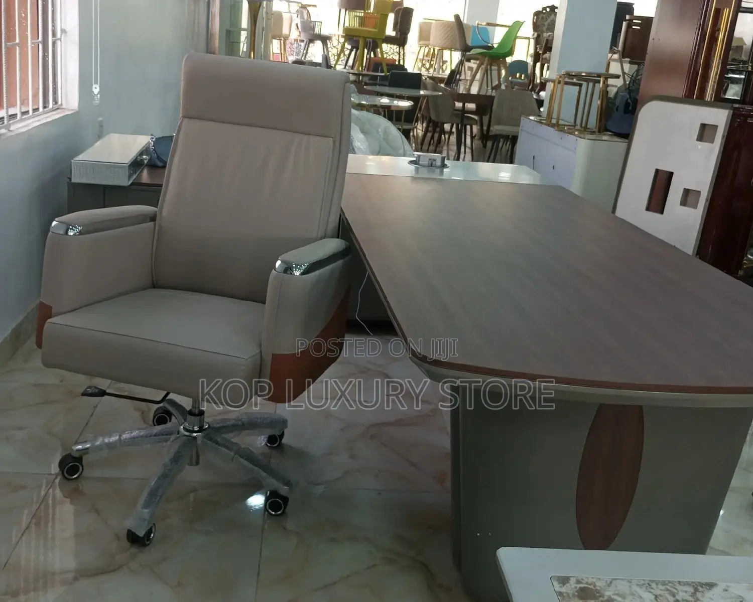 A Set of 2.4 Meters Super Classic Executive Office Table