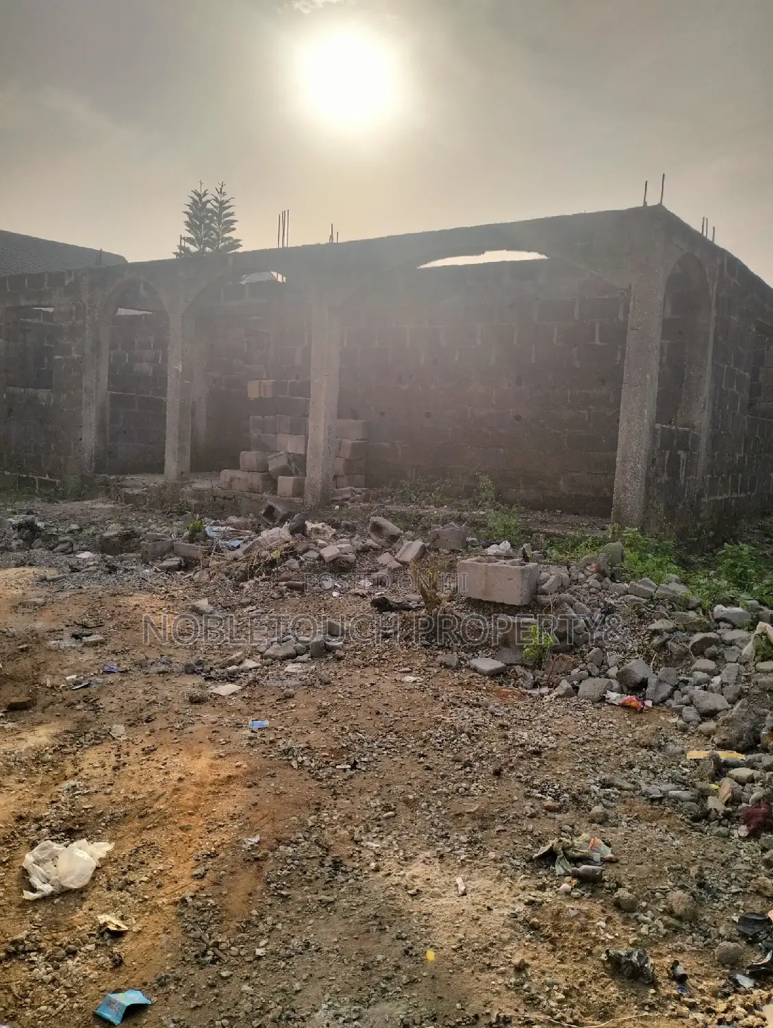 3bdrm Block of Flats in Governor Road Ikotun for sale