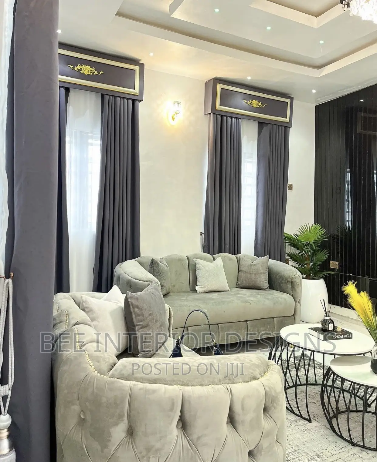 Luxury Curtain With Pelmet Design
