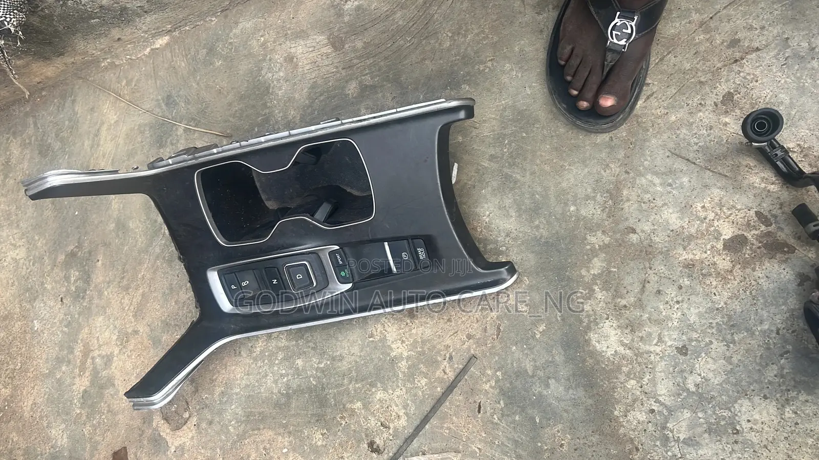 Button Gear Selection 2018 Honda Accord