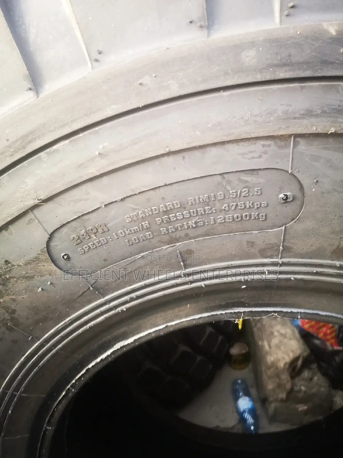 23.5-25 Maxtires Nylon Tubeless