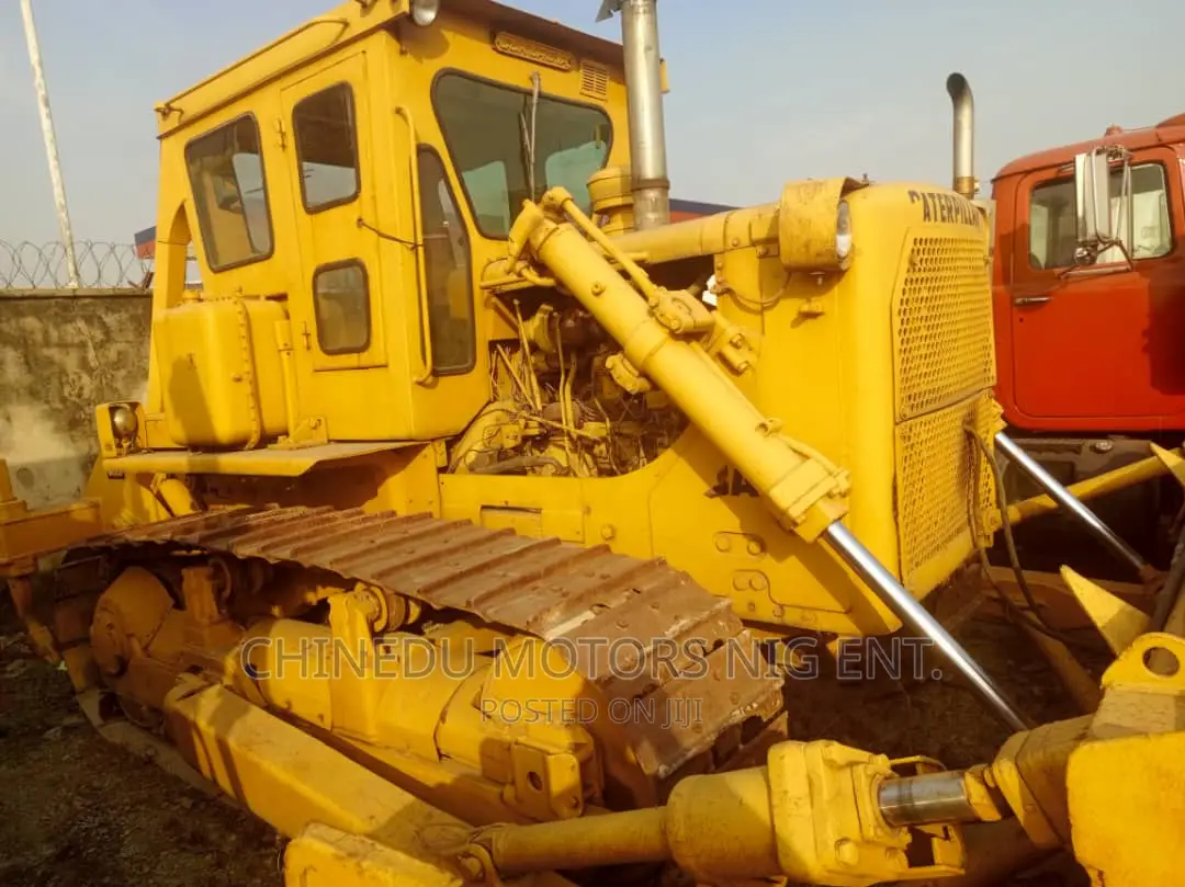 Dozer D7G Cat