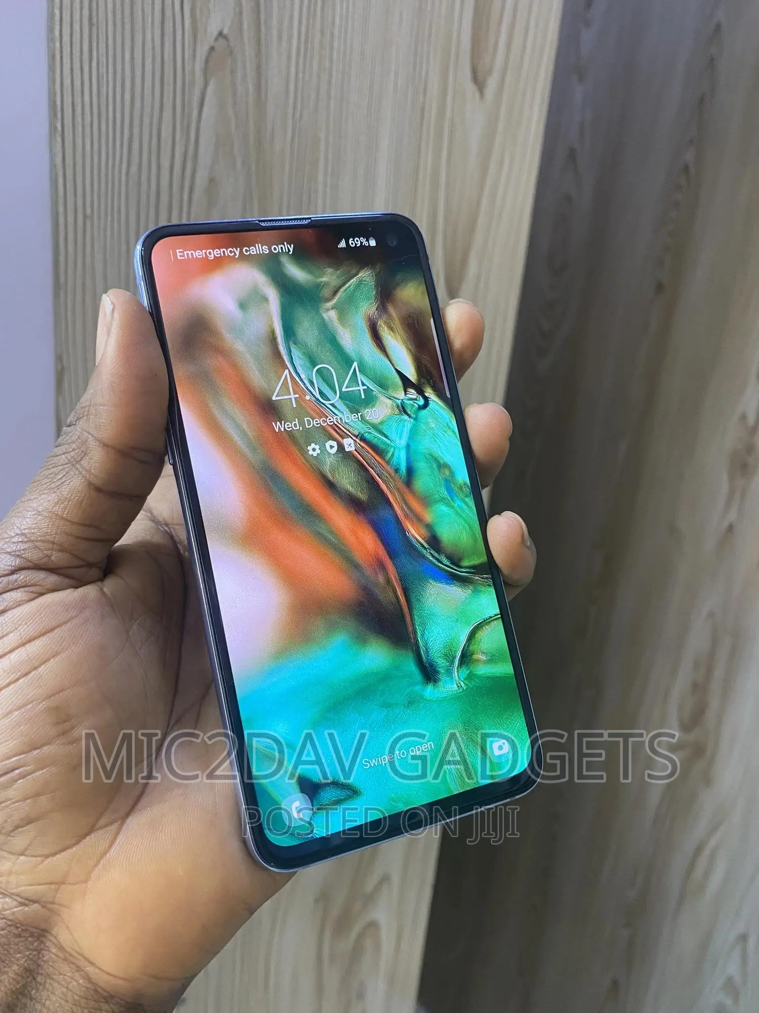 Samsung Galaxy S10e 128 GB Blue