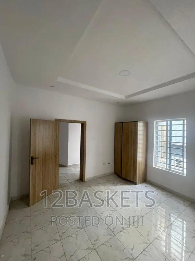 Furnished 4bdrm Duplex in Magodo Phase 1 for sale