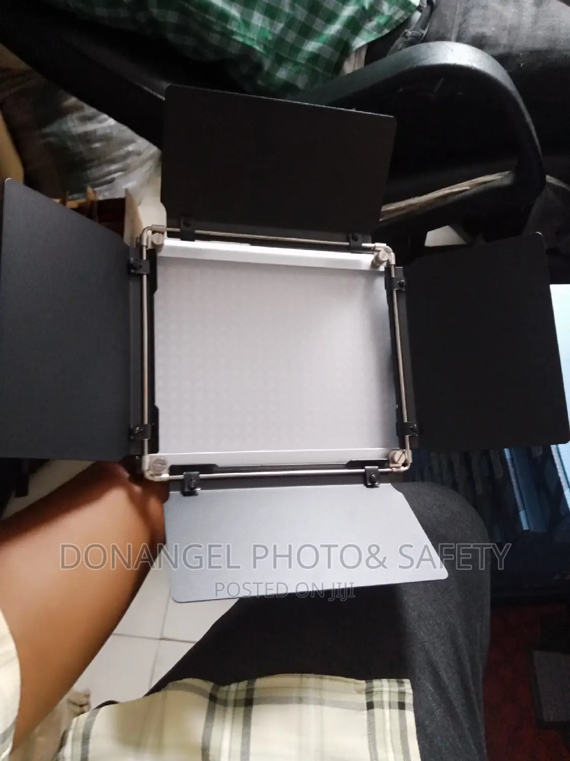 Neewer RGB Led 660 Light