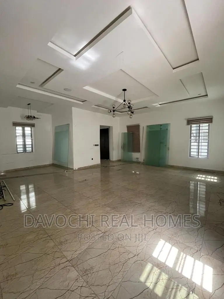 5bdrm Duplex in Victory Pack Estate, Lekki for rent
