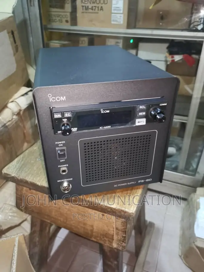 Icom Ic-A220 VHF Air Band Transceiver Complete Set