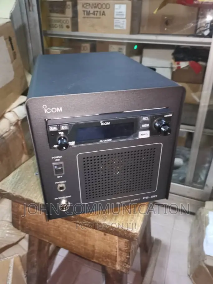 Icom Ic-A220 VHF Air Band Transceiver Complete Set