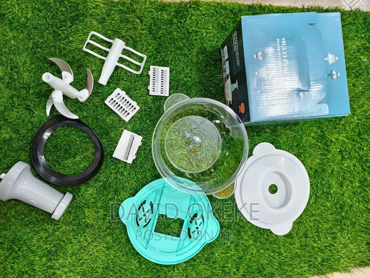 3 in 1 Kitchen Items, Vegetable Chopper, Juicer and Grinder.