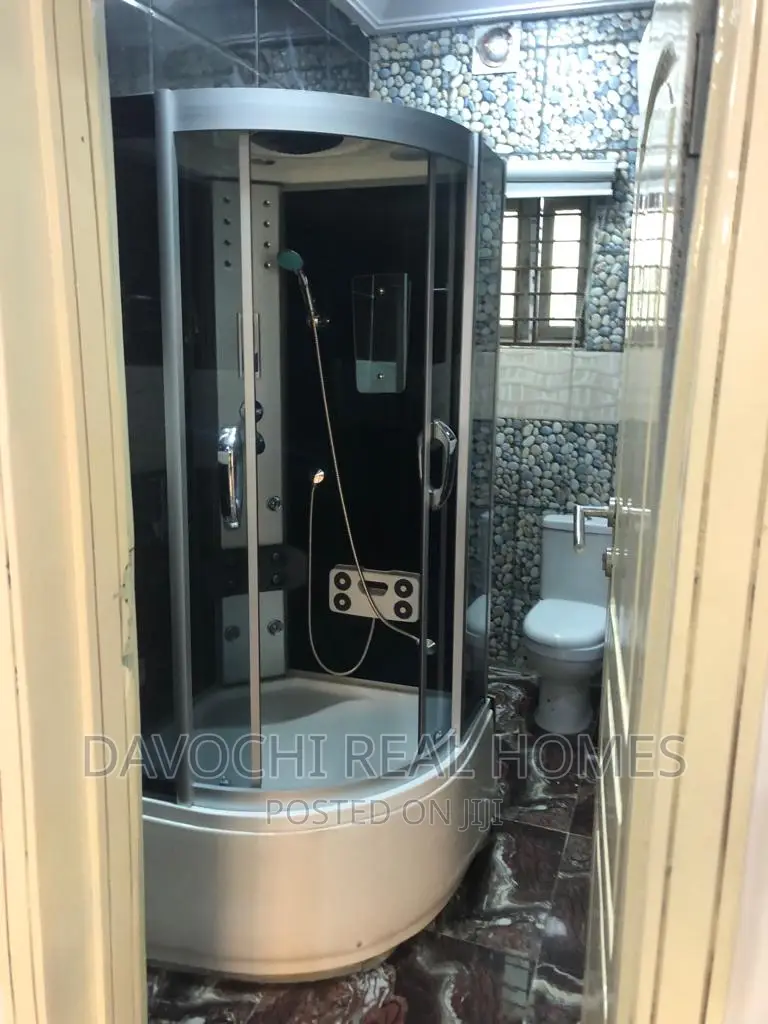 2bdrm Apartment in Ikate Lekki for rent