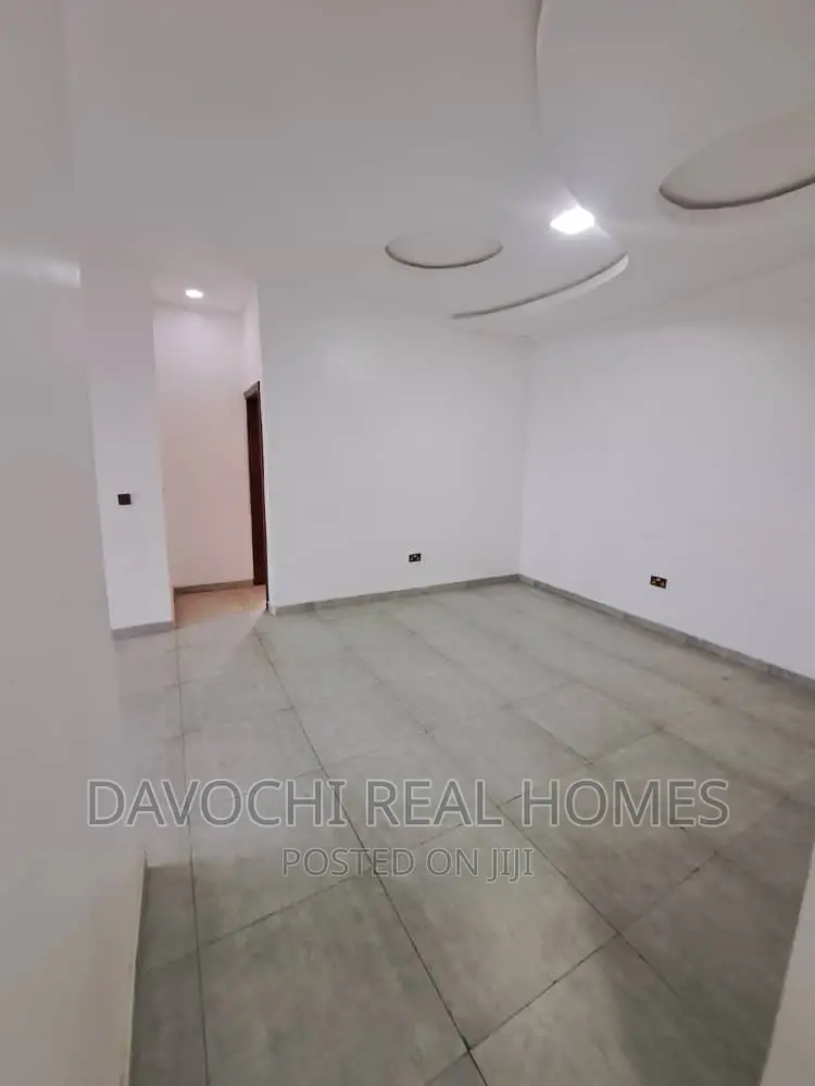 2bdrm Apartment in Ikate, Lekki for rent