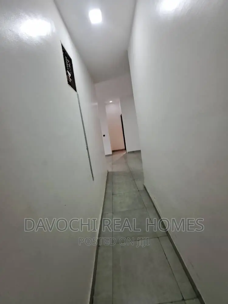 2bdrm Apartment in Ikate, Lekki for rent