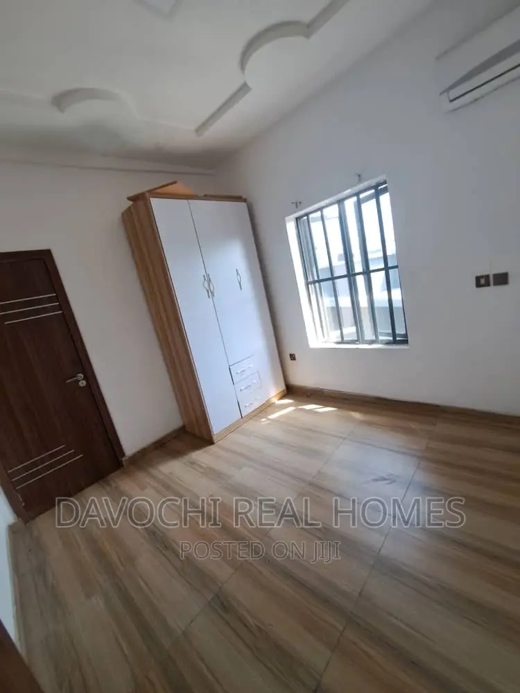 2bdrm Apartment in Ikate, Lekki for rent