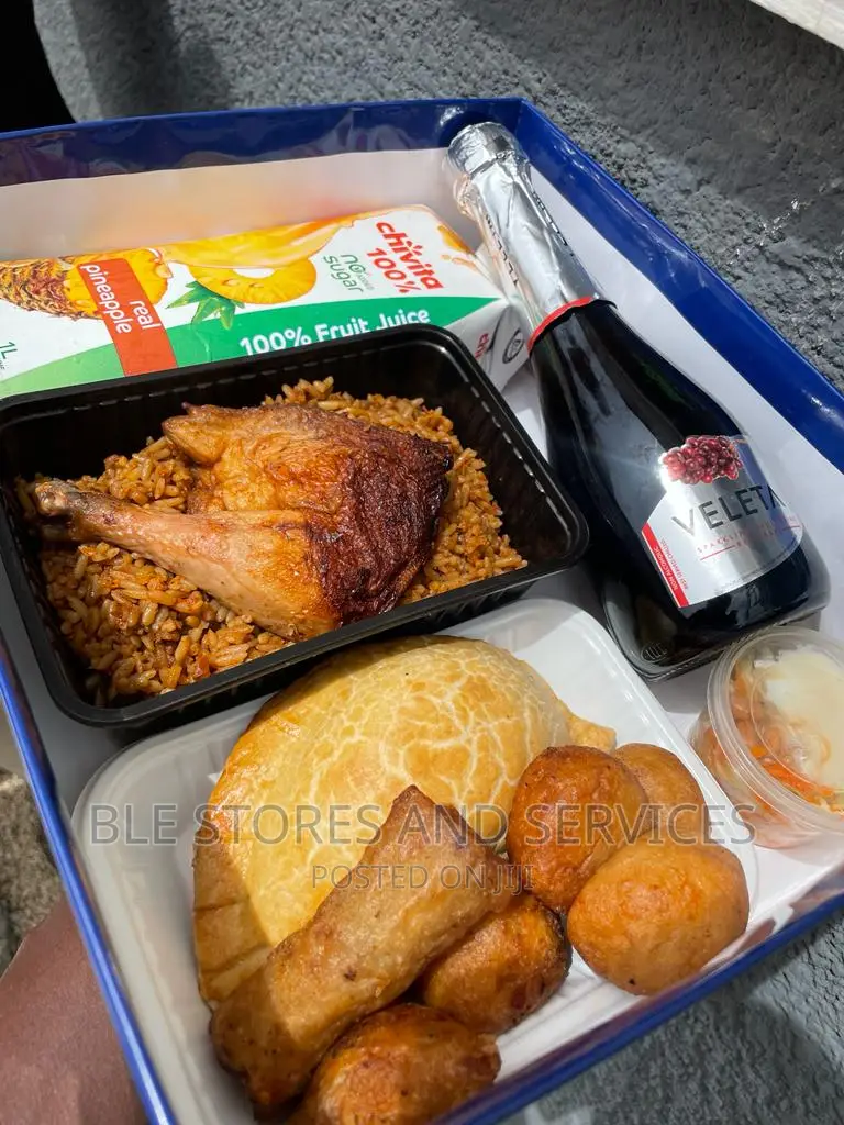 Food Trays and Lunch Box