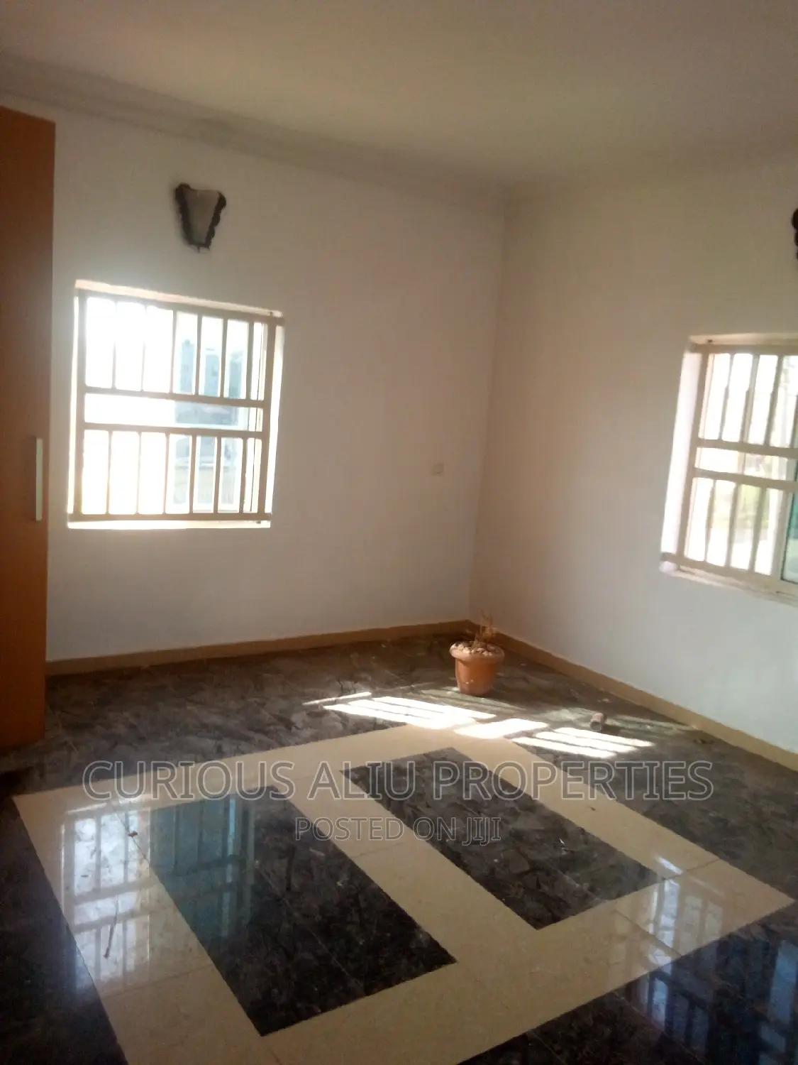1bdrm Block of Flats in Jahi for rent