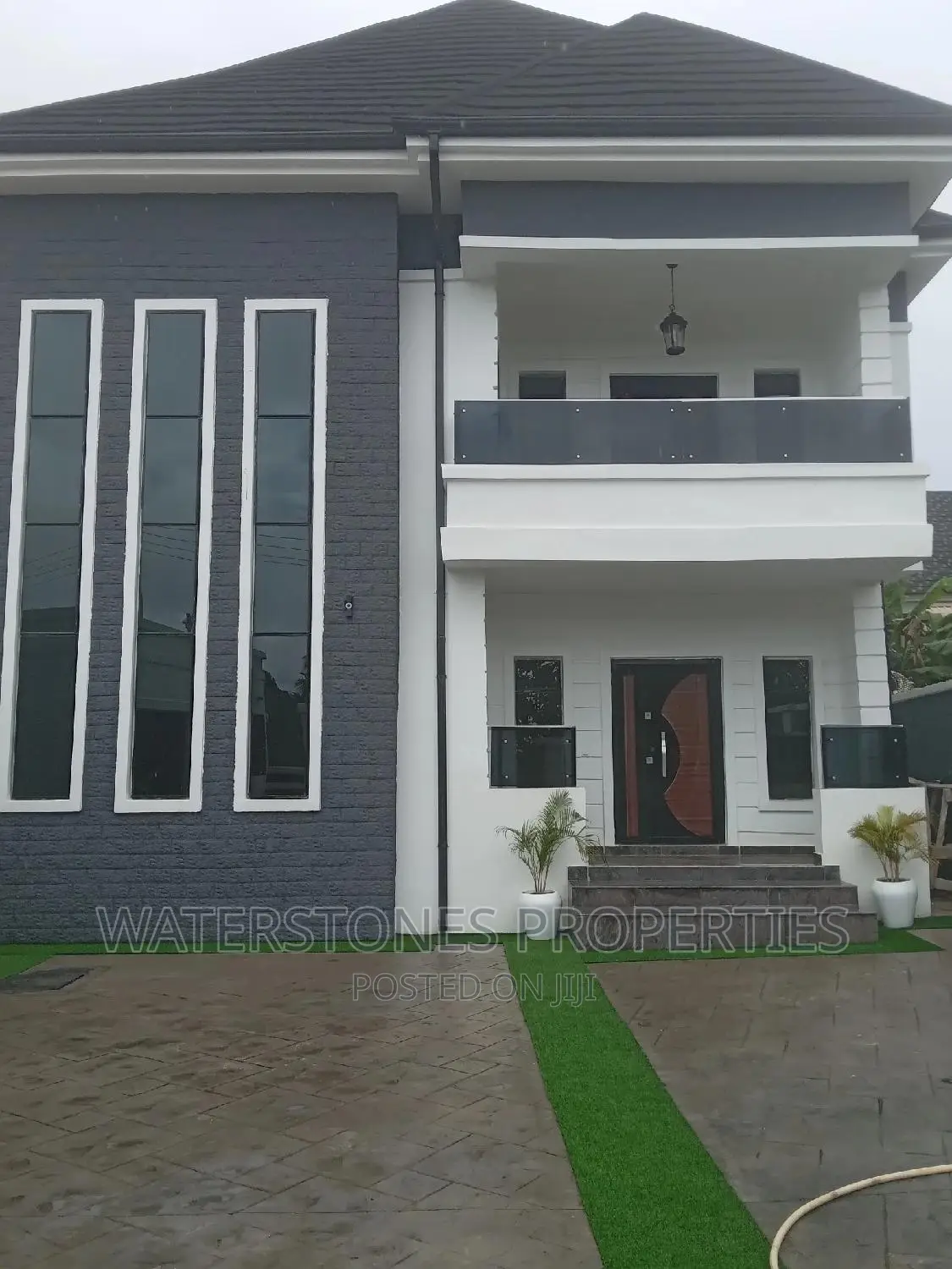 3bdrm Duplex in Asaba, Oshimili South for sale
