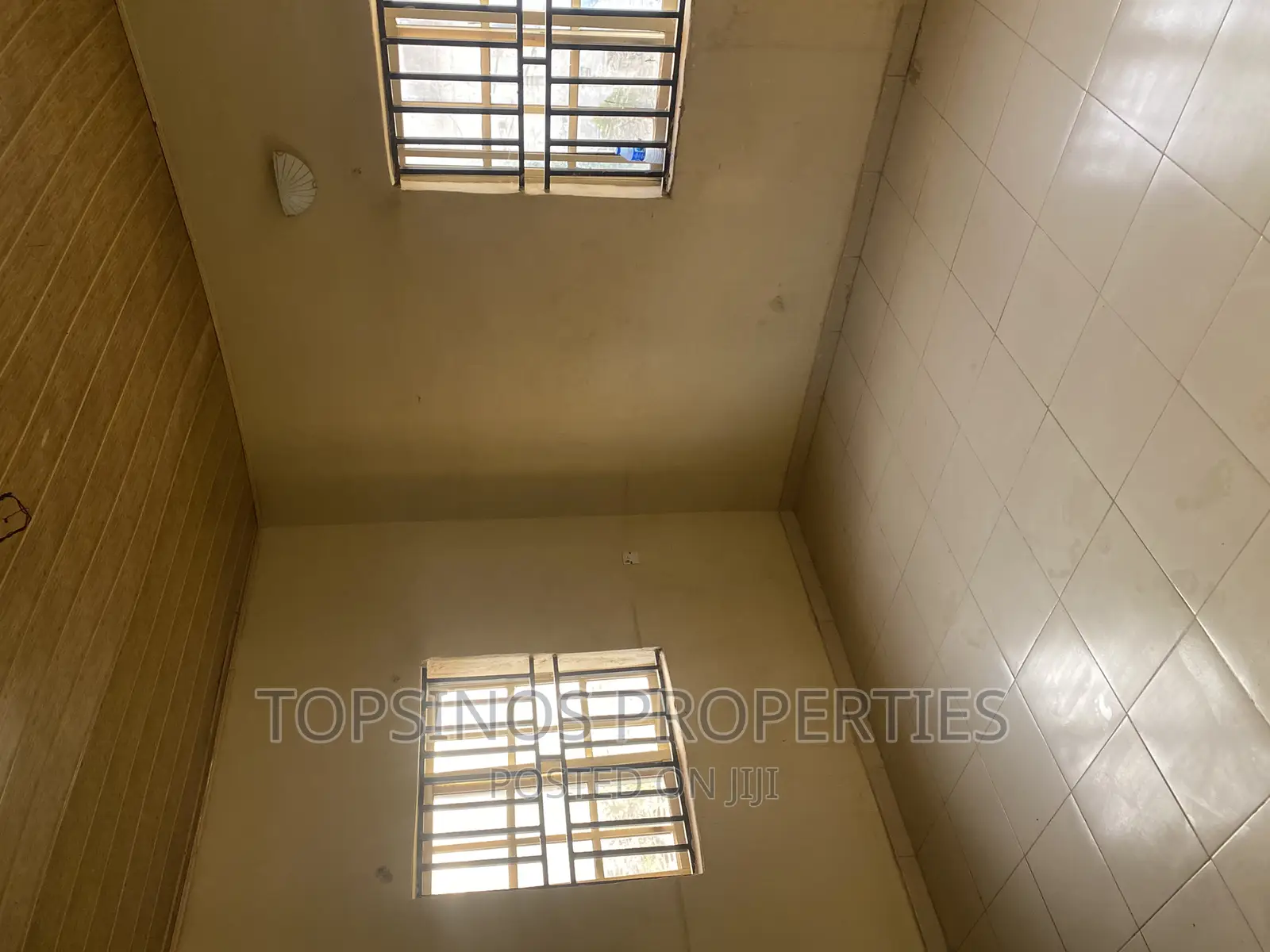 2bdrm Block of Flats in Dawaki for rent