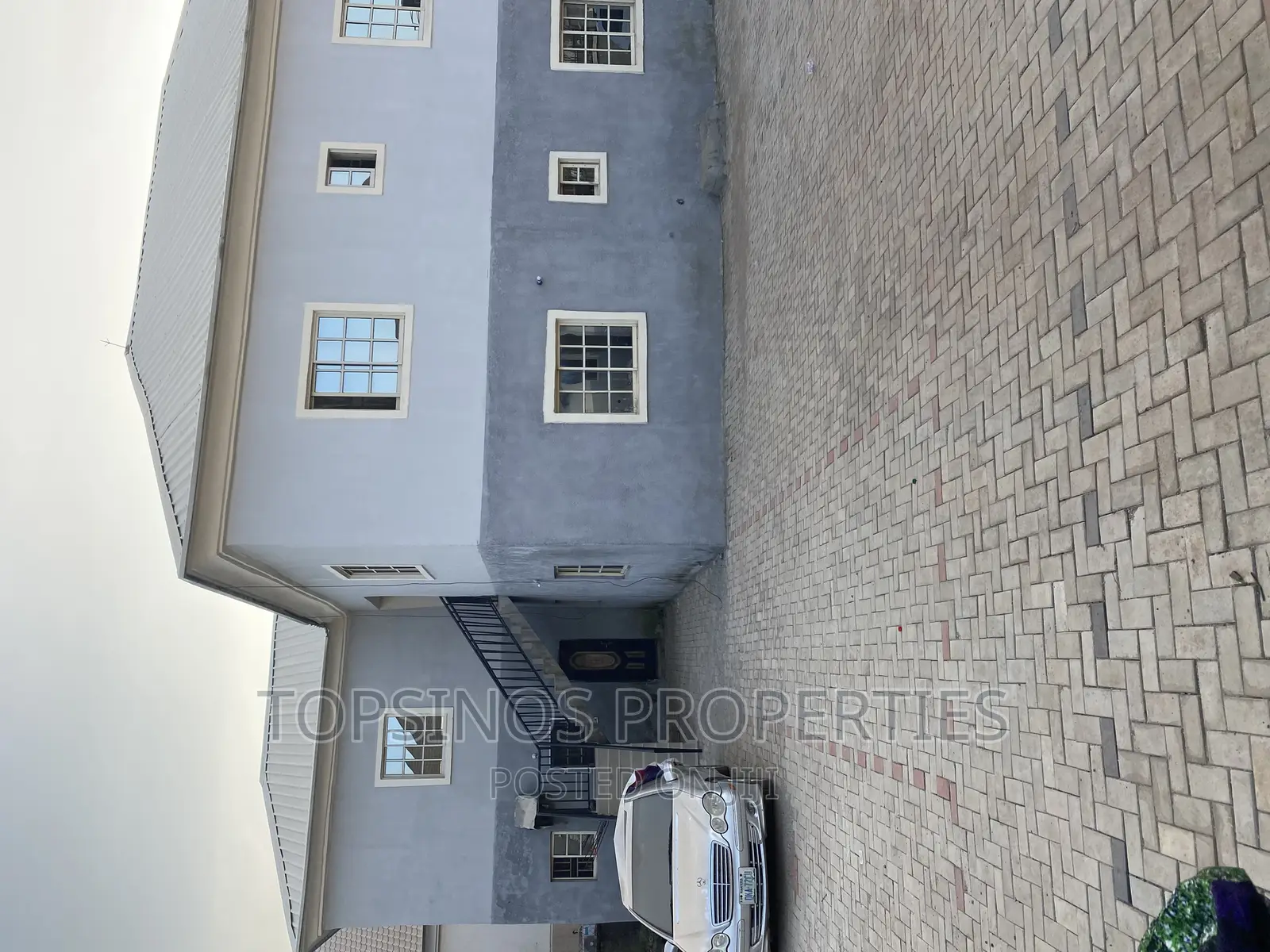2bdrm Block of Flats in Dawaki for rent